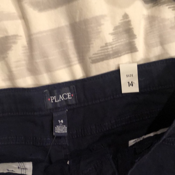 Navy blue shorts size 14 New with tag - Picture 2 of 3